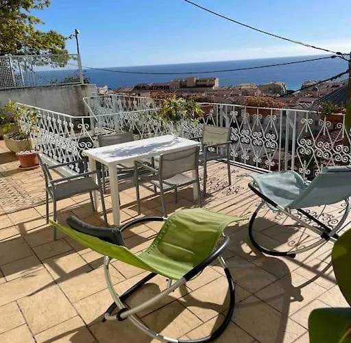 Terrace, Panoramic View, Quiet Area * Menton